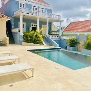 Atelier Skalo Boutique 4* Willemstad